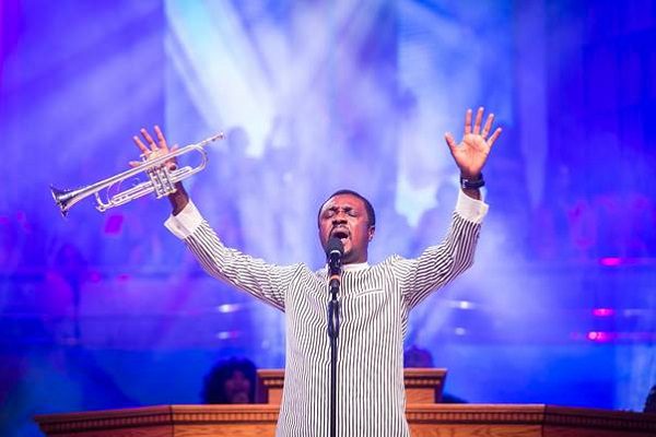 Breaking – Nathaniel Bassey Announces “Hallelujah Live” Album Drops on March 24