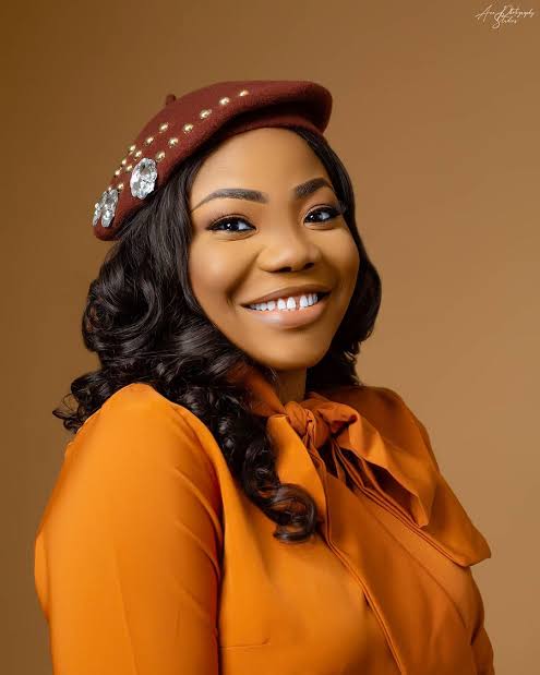 The Rise of Mercy Chinwo – from Nobody to Somebody (God did it)