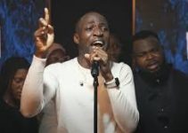 Download Music Mp3-Dunsin Oyekan – Because He Is, I Am Video & Lyrics