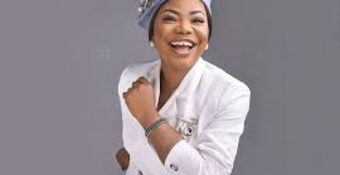 Download Music Mp3- Mercy Chinwo – Suddenly  Video & Lyrics