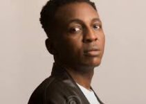 Gospel Powerhouse Frank Edwards Returns with Uplifting Anthem “Agidigba God” Video & Lyrics